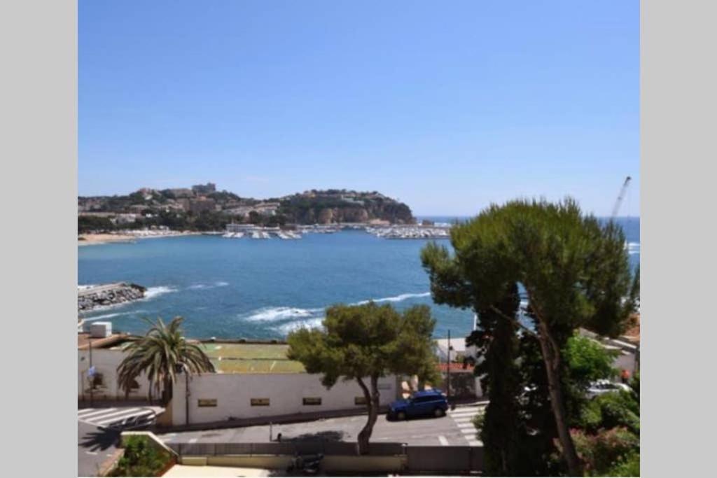 Magnific Apartament A Primera Linia De Mar Sant Feliu de Guixols Εξωτερικό φωτογραφία